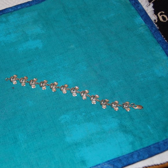 Silver Tone Collectable Mickey Mouse Bracelet 7" - Picture 14 of 15